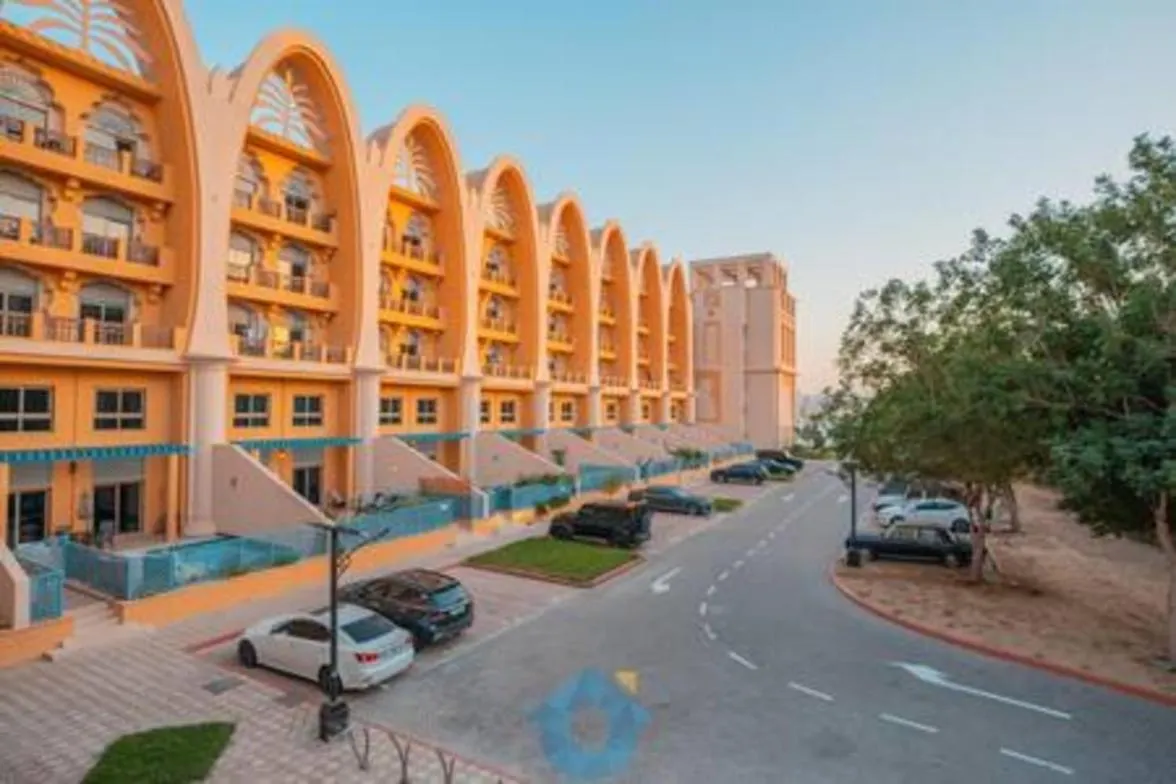 106Sa Sophisticated 3-Bhk In Palm Jumeirah Dubaj 0*,  Spojené arabské emiráty