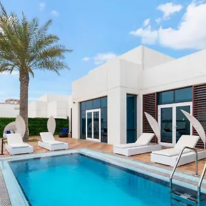  Вилла Fam Living - Sarai Beach Villas - Palm Jumeirah - Families Only